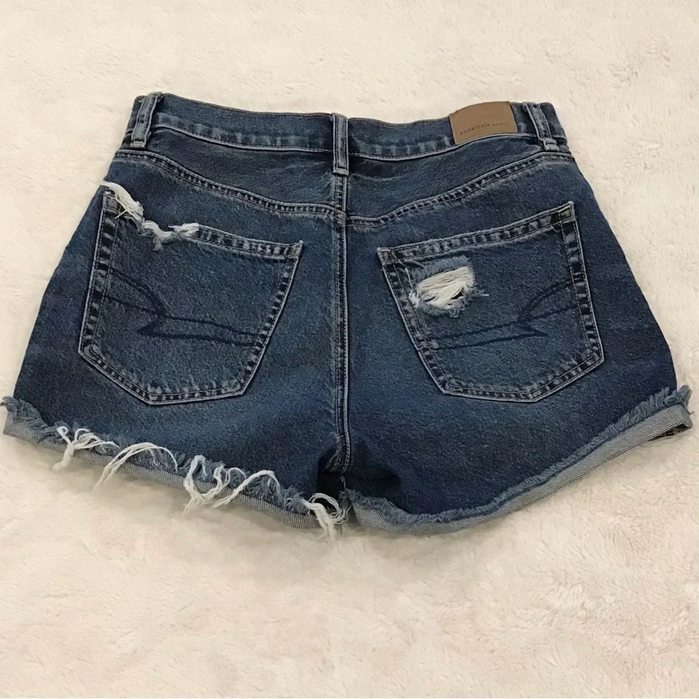 American Eagle 4 Highest Rise 90s Boyfriend Denim Shorts Women’s Distressed
